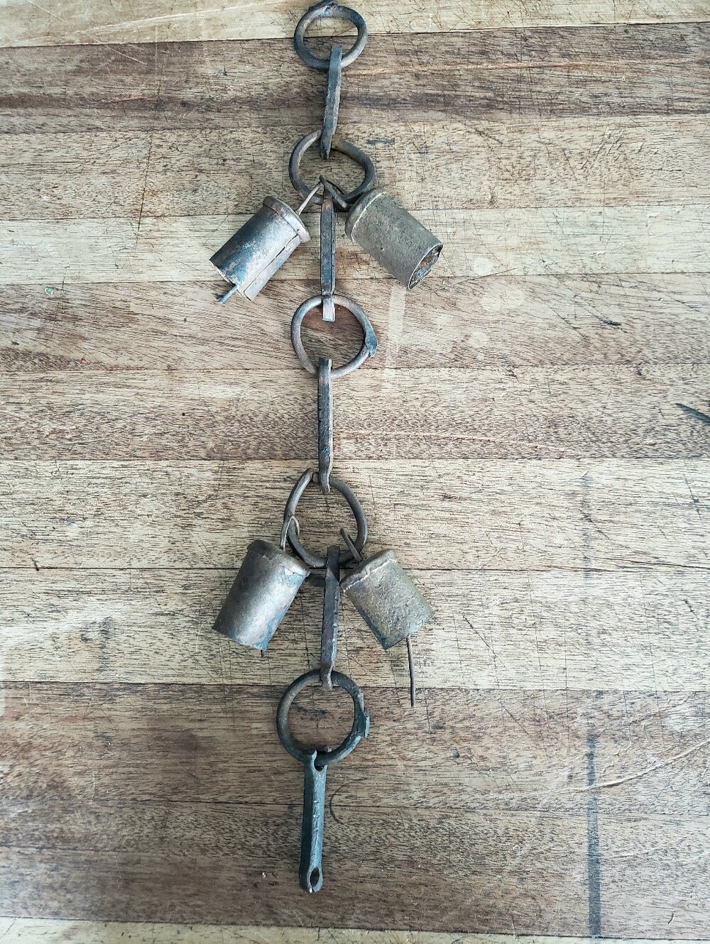 Vintage hand-forged Kutch bells - Picture 6 of 10